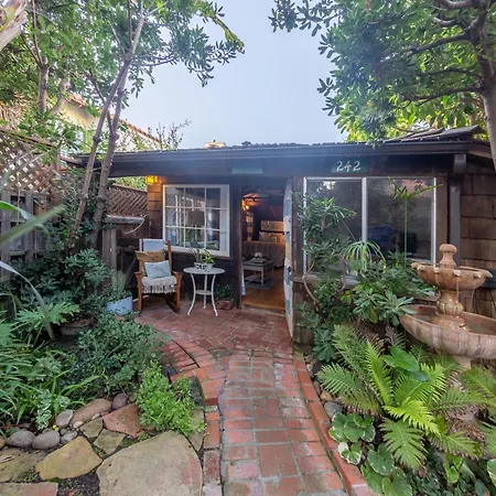 Redwood Hollow Cottages-3